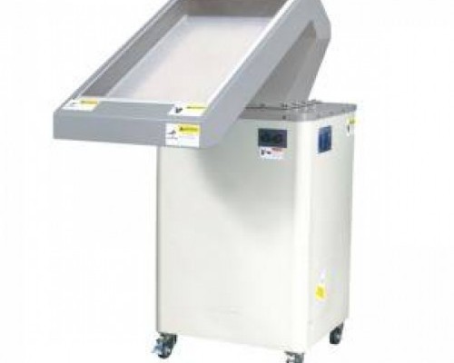 Thread Thrum Sucking Machine MAX-560A Thread Thrum Sucking Machine - Bangladesh
